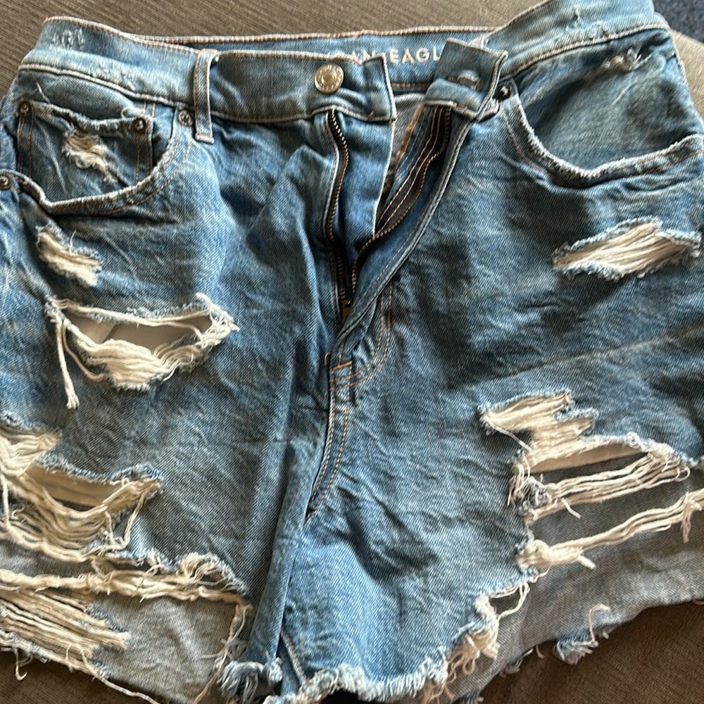 AE shorts